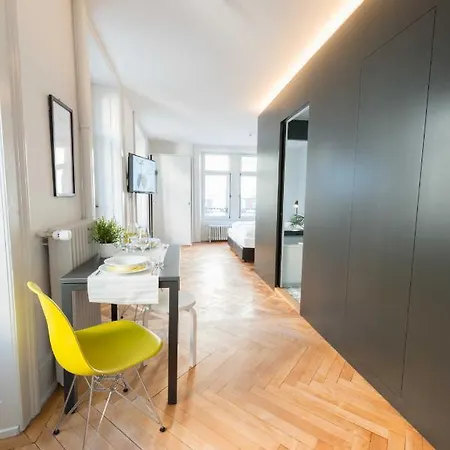Lejlighed Lowenstrasse 12